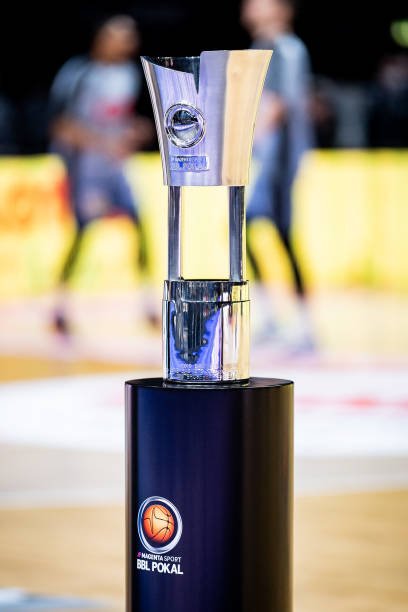 在这场紧张 在这场紧张