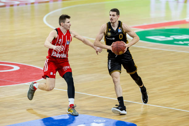 上海队就采 上海队就采