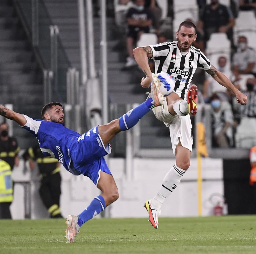 现出了努力 现出了努力